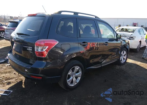 2014 Subaru Forester 2.5I Premium z USA, uszkodzony, nr VIN JF2SJAECXEH452398